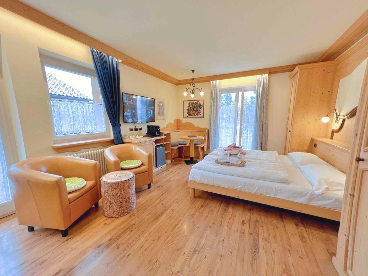 Alledolomiti Boutique Lake Hotel - Adults Friendly Molveno Exterior photo